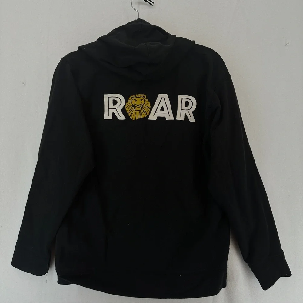 LION KING THE BROADWAY MUSICAL ROAR ZIP HOODIE SIZE‎ M BLACK